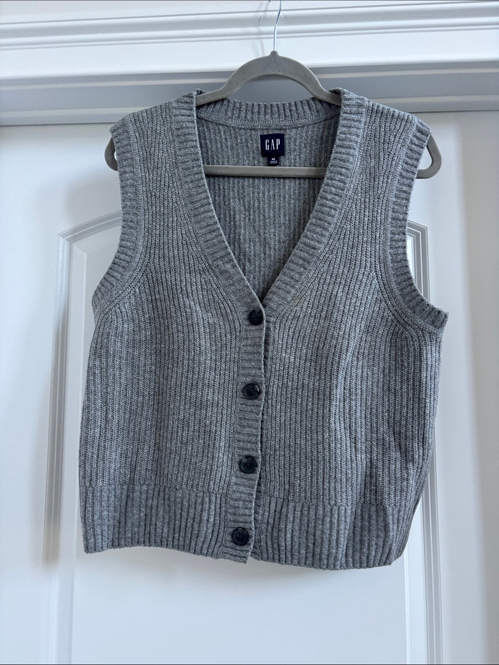 GAP Gray Ribbed Button-Front Sweater Vest